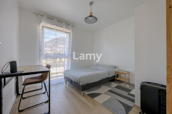 Maison jumelée à 300 mètres du lac