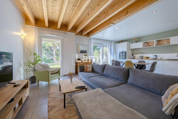 Maison jumelée à 300 mètres du lac