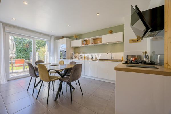 Maison jumelée à 300 mètres du lac