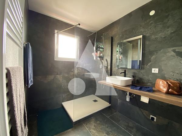 Appartement 4 pièces 75 m2