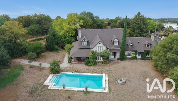 Maison à vendre 9 pièces 240 m² Montgivray