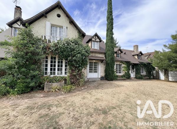 Maison à vendre 9 pièces 240 m² Montgivray