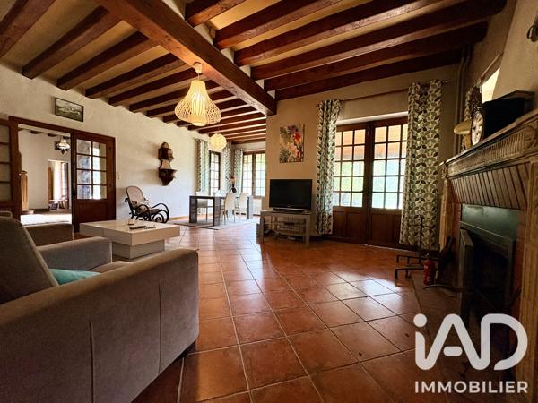 Maison à vendre 9 pièces 240 m² Montgivray