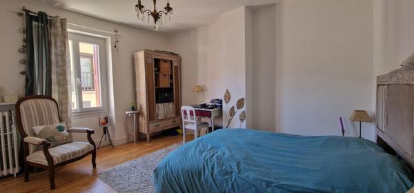 Charme, vue montagne et train direct Toulouse