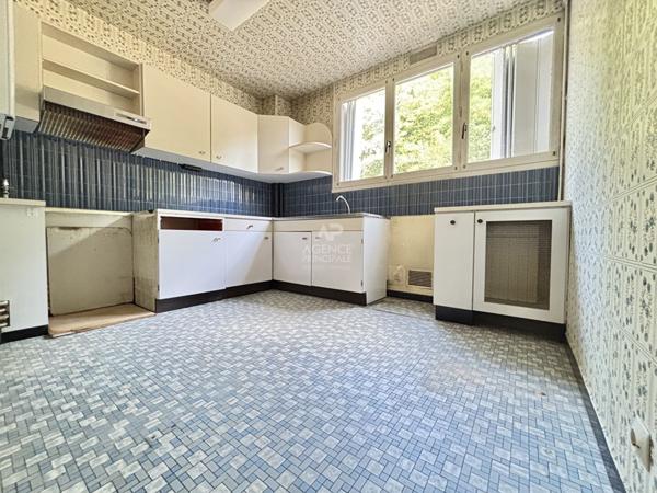 À vendre : Appartement 4 pièces à Pontoise - Secteur Hermitage €200 000 ** - Référence 11052