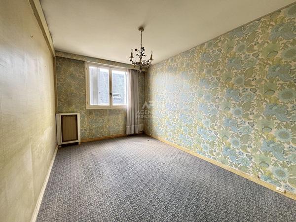 À vendre : Appartement 4 pièces à Pontoise - Secteur Hermitage €200 000 ** - Référence 11052