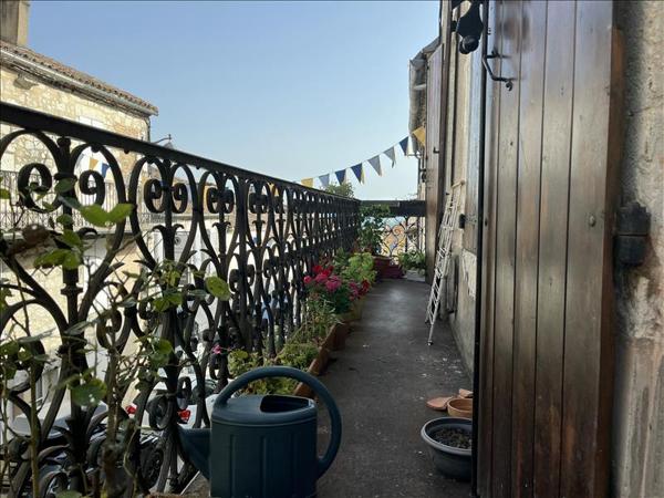 Maison à vendre |  Monflanquin |  5 pièces | 430 m²