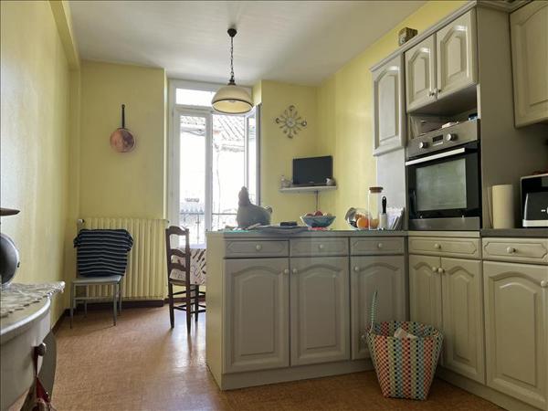 Maison à vendre |  Monflanquin |  5 pièces | 430 m²