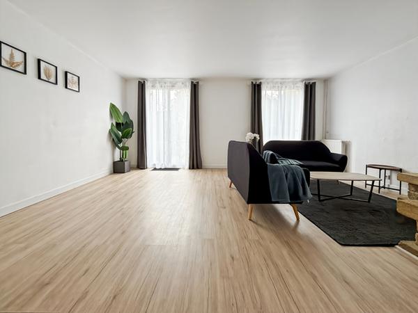 Maison individuelle Jouy Le Moutier 5 pièce(s) 3 chambres