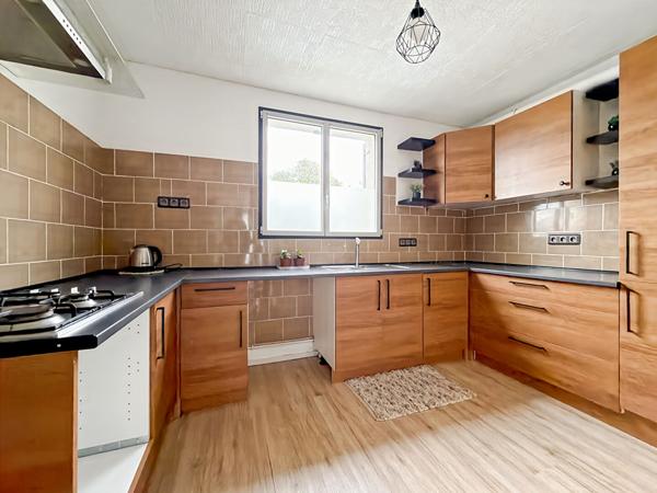 Maison individuelle Jouy Le Moutier 5 pièce(s) 3 chambres