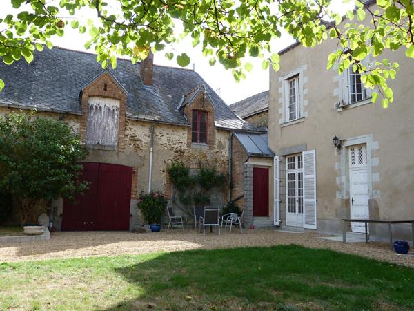 MAISON BOURGOISE - 4 chambres , Cosse le vivien
