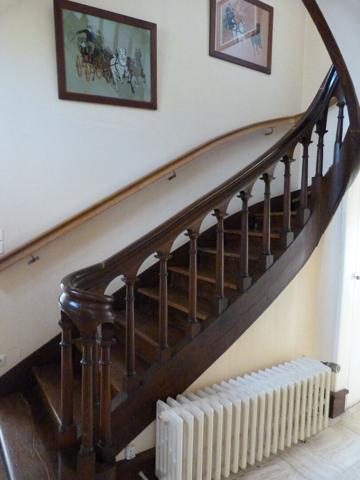 MAISON BOURGOISE - 4 chambres , Cosse le vivien