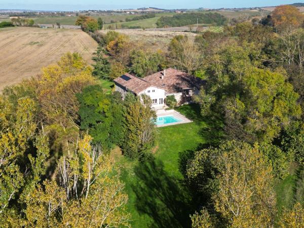 Vente Maison de luxe L'Isle-Jourdain 7 Pièces 296 m²
