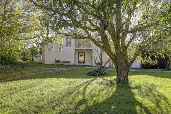 Vente Maison de luxe L'Isle-Jourdain 7 Pièces 296 m²