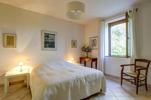 Vente Maison de luxe L'Isle-Jourdain 7 Pièces 296 m²