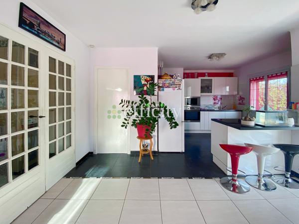 Maison 6 pièces - 110 m² Exclusivité efficity