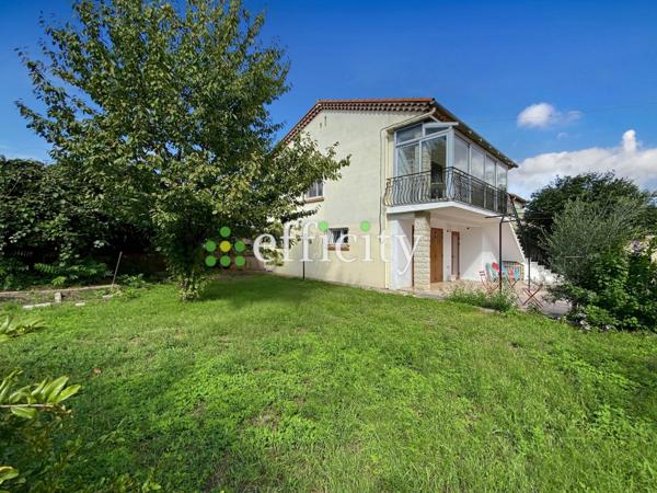 Maison 6 pièces - 110 m² Exclusivité efficity