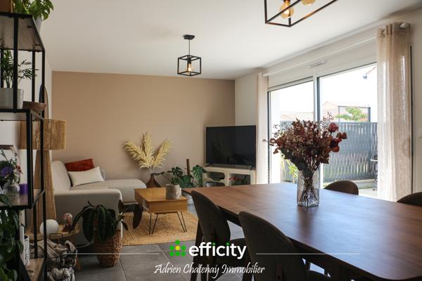 Maison
         3 pièces
        - 69 m² 271 700 € *