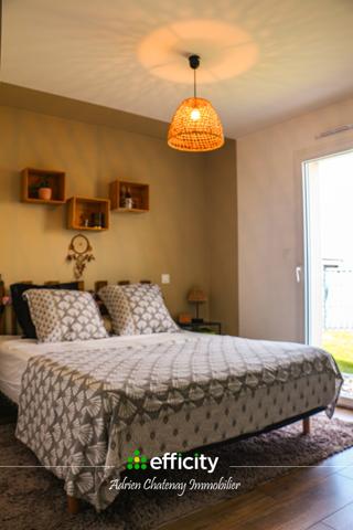 Maison
         3 pièces
        - 69 m² 271 700 € *