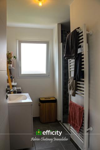 Maison
         3 pièces
        - 69 m² 271 700 € *