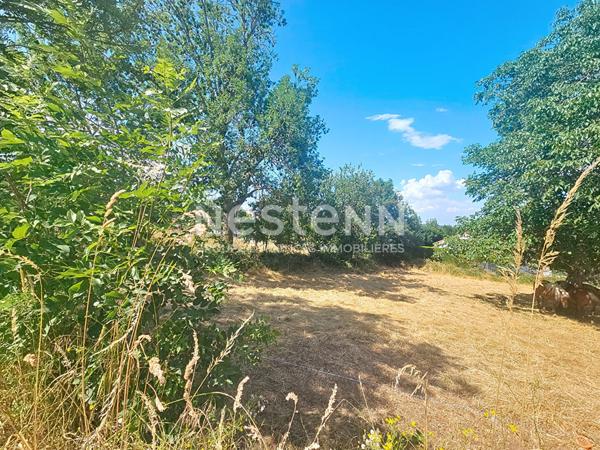 SOUS COMPROMIS Terrain Saint Maurice De Lignon dans hameau proche centre