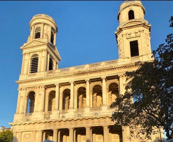 Vente Appartement de luxe Paris 6 2 Pièces 46 m²