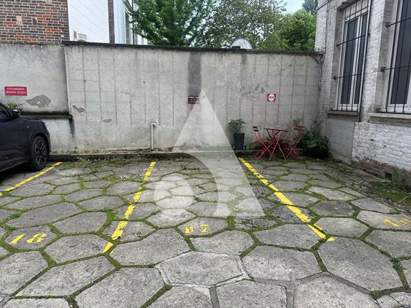 Parking / box