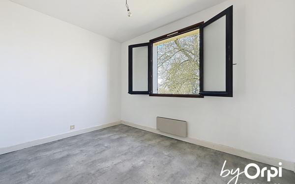 Maison à vendre    3 pièces •  Montaigut