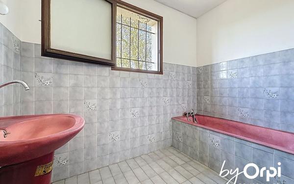 Maison à vendre    3 pièces •  Montaigut