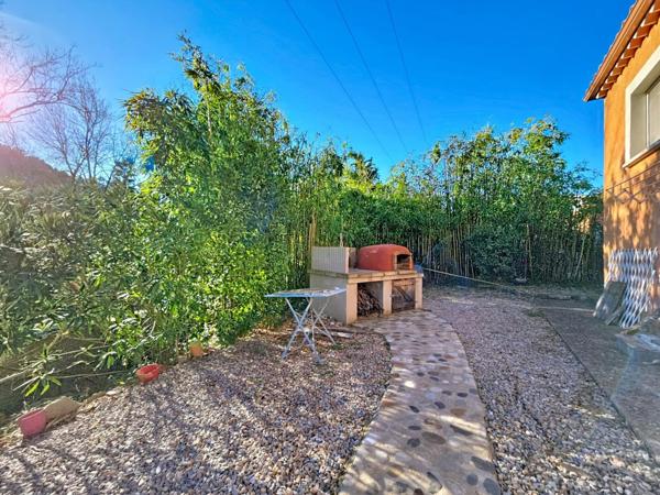 Villa de plain-pied en pleine nature – Sur les extérieurs de Bédarieux