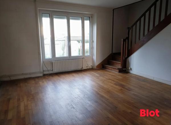 Maison 4 pièce(s)