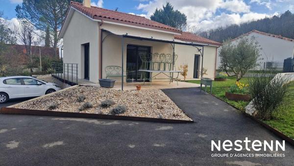 Maison de 2022 avec 2 chambres d'environ 88 m² avec garage d'environ 56 m² sur une parcelle d'environ 1 040 m²