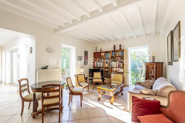  Charmante maison avec jardin, 5 chambres, au calme en plein coeur de Meudon Bellevue