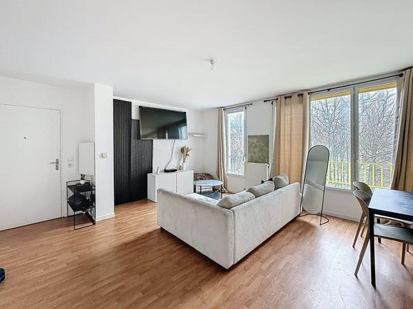 Appartement à EVRY (91000)
