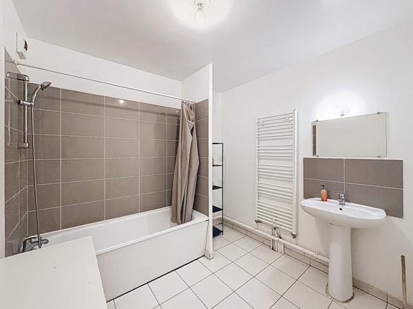 Appartement à EVRY (91000)