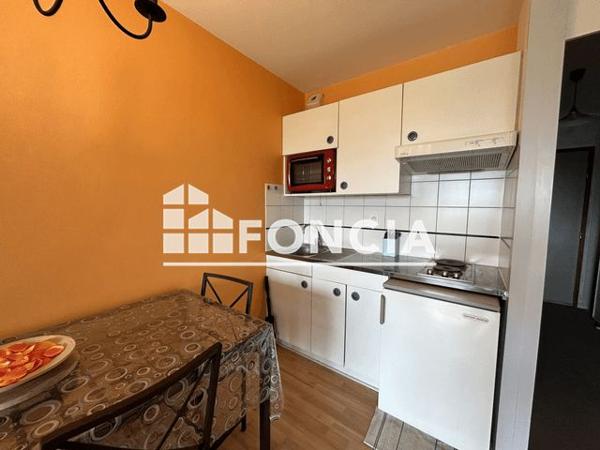 Location Studio meublé 25.92 m² - 45 AVENUE DU LAZARET La Rochelle 17000