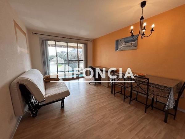 Location Studio meublé 25.92 m² - 45 AVENUE DU LAZARET La Rochelle 17000