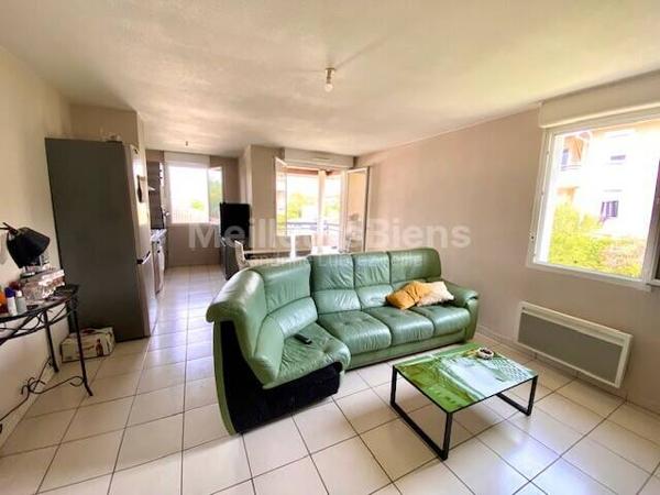 AUCH - Exclusivité - T3 sans travaux avec terrasse et 2 parkings