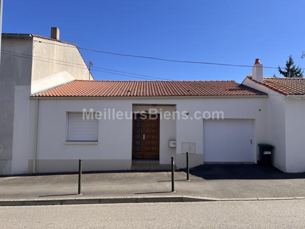 Maison plain-pied Proche PENTAGONE