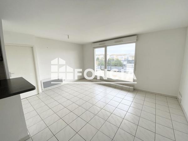 Location Appartement 2 pièces 44.3 m² - 4 RUE DU COMTE EMMERY Metz 57000