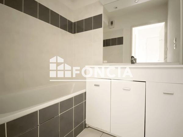 Location Appartement 2 pièces 44.3 m² - 4 RUE DU COMTE EMMERY Metz 57000