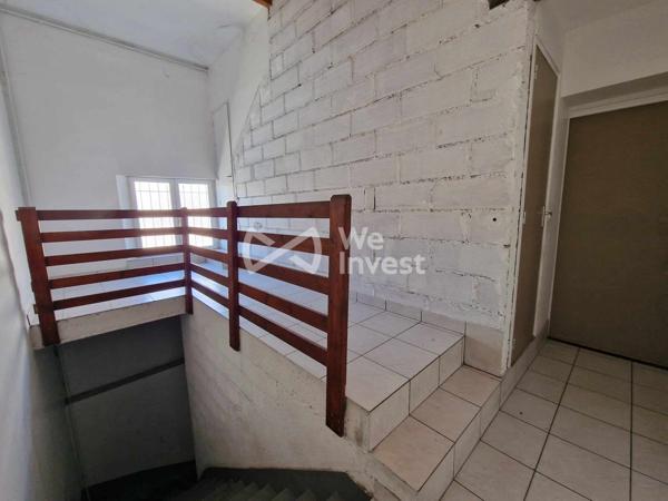 MAISON/ Immeuble de 270 m² au Total