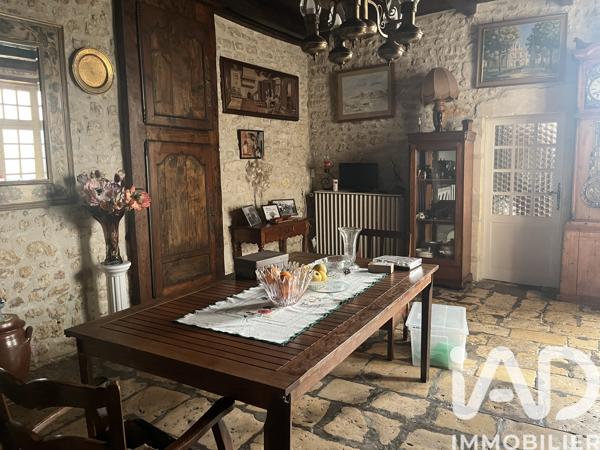 Maison à vendre 7 pièces 207 m² Le Gua