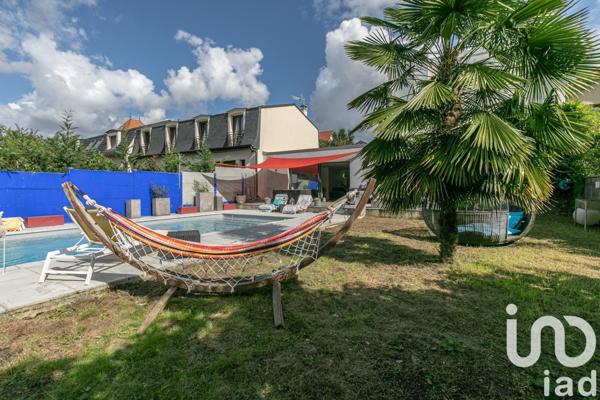 Maison 6 pièces de 170 m² à Rosny-sous-Bois (93110)