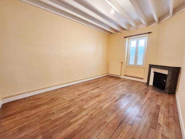 Maison Cérans Foulletourte 7 pièce(s) 180 m²