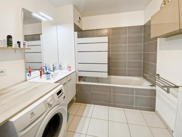 Appartement Jouy Le Moutier 3 pièce(s)