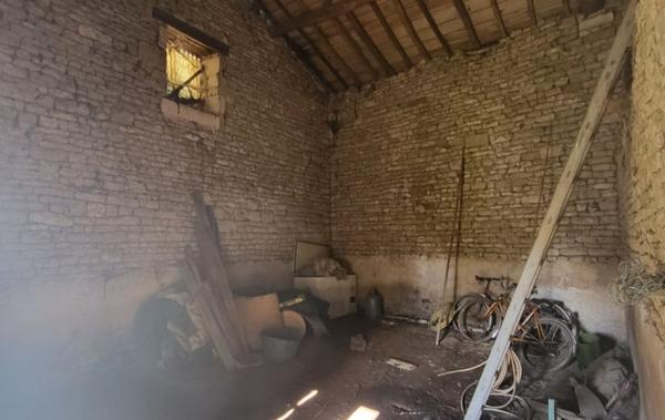 Vente Maison à rénover Saint-hilaire-des-loges   