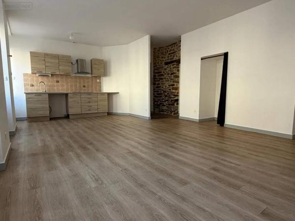 Location - Maison Bain-de-Bretagne 35470 2 pièces 53 m 2