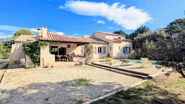 Belle villa familiale 4/5 chambres en campagne au calme 649 000 € H.A.I.*
