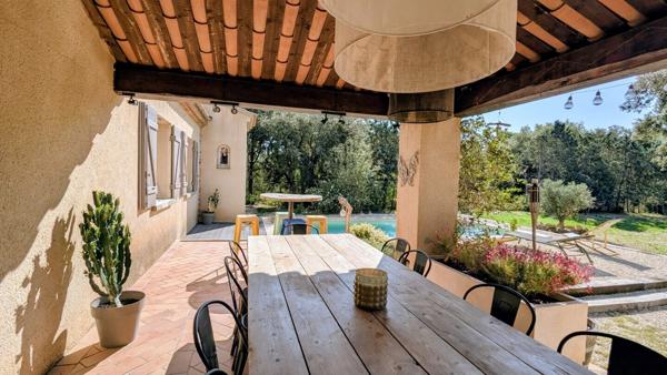 Belle villa familiale 4/5 chambres en campagne au calme 649 000 € H.A.I.*